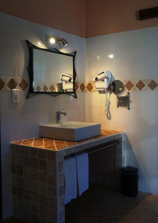 Hotel Le Saint Jean Ersa Room photo